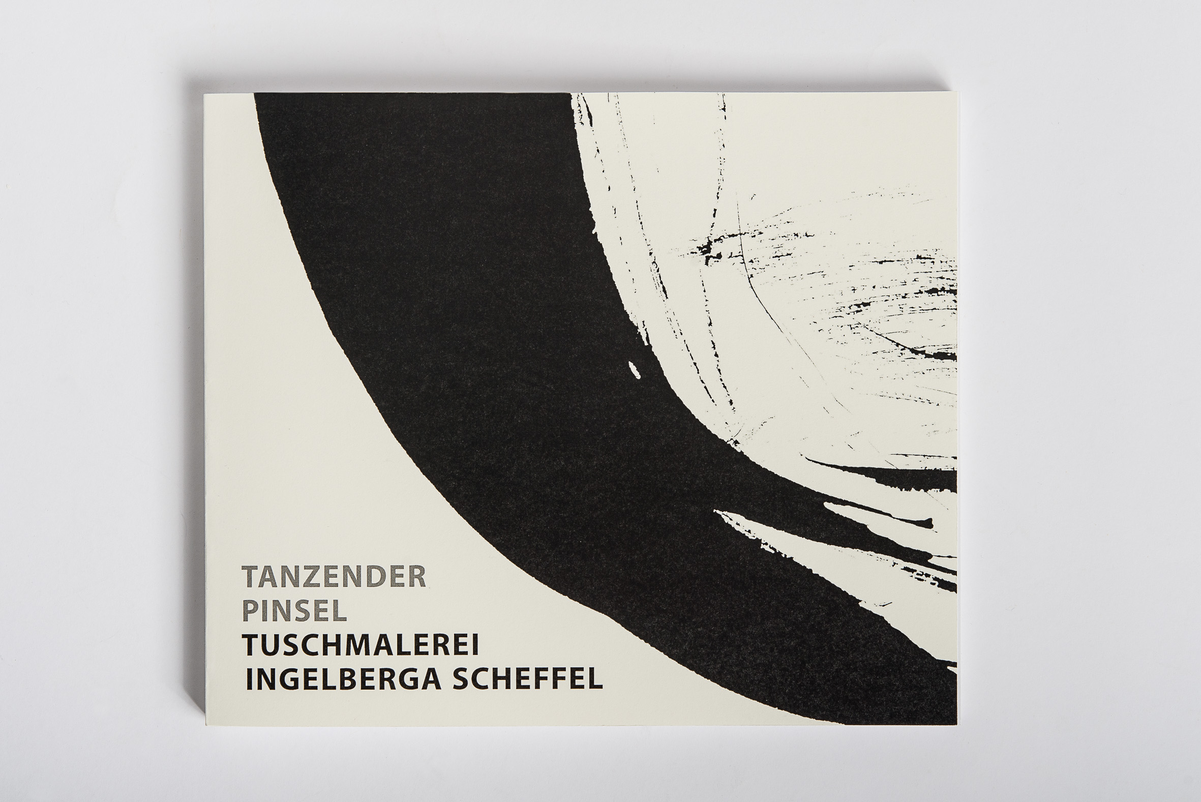 Tanzender Pinsel - Tuschmalerei Ingelberga Scheffel